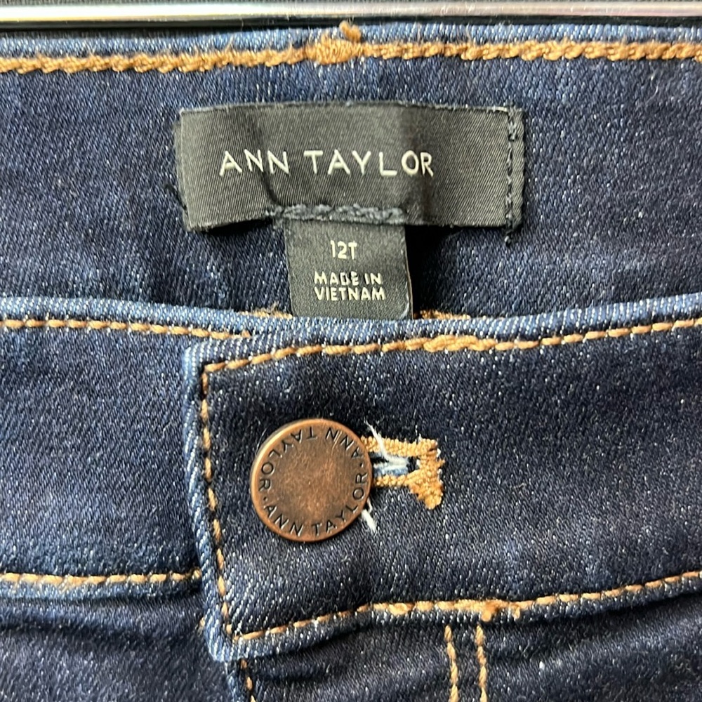 ANN TAYLOR‎ JEANS